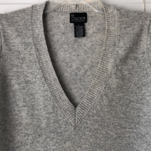NY Collection Sweater V Neck Metallic Gray SZ L - Picture 2 of 6
